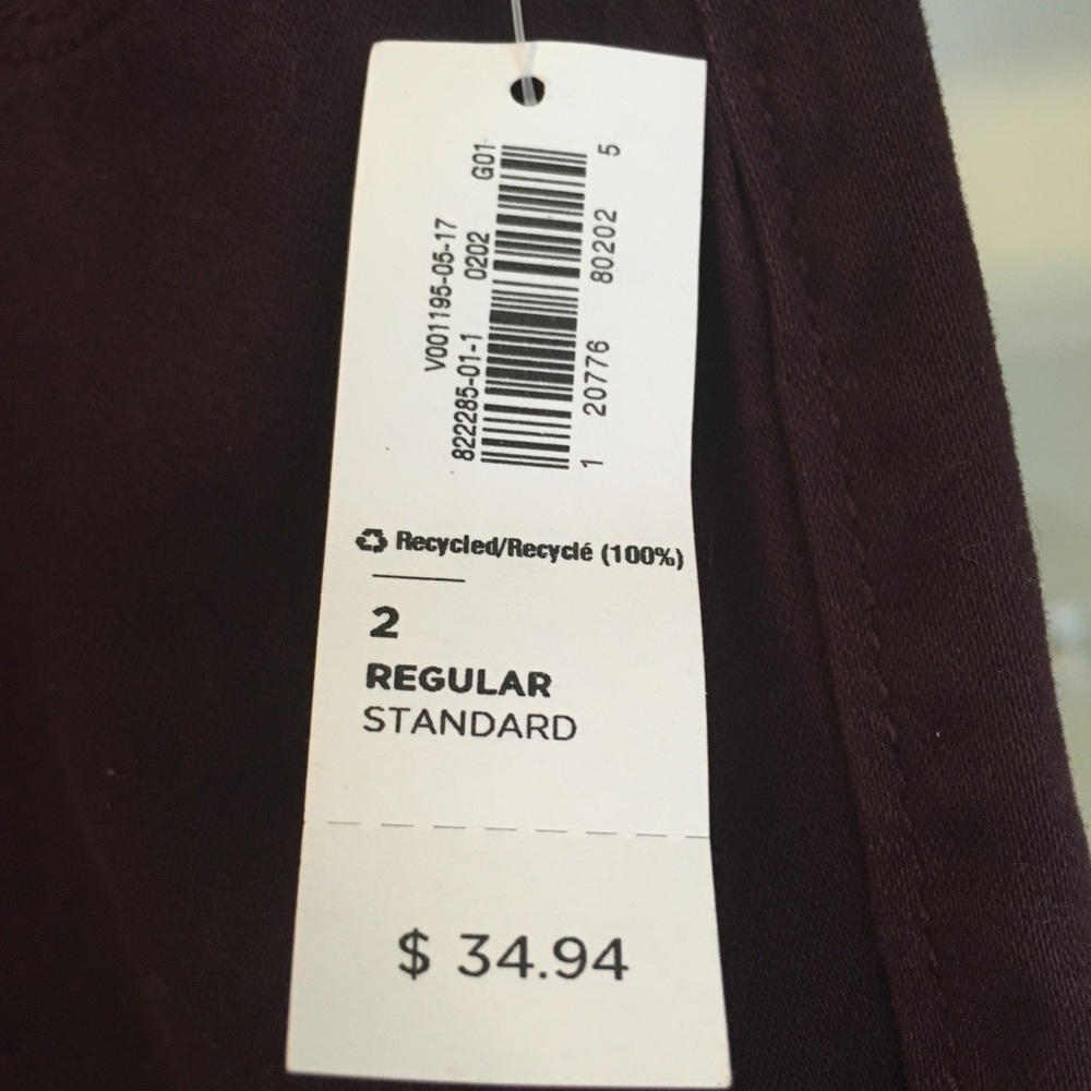 SOLD NWT Old Navy Rockstar Purple Mid-Rise Jeans 2 - Picture 2 of 8